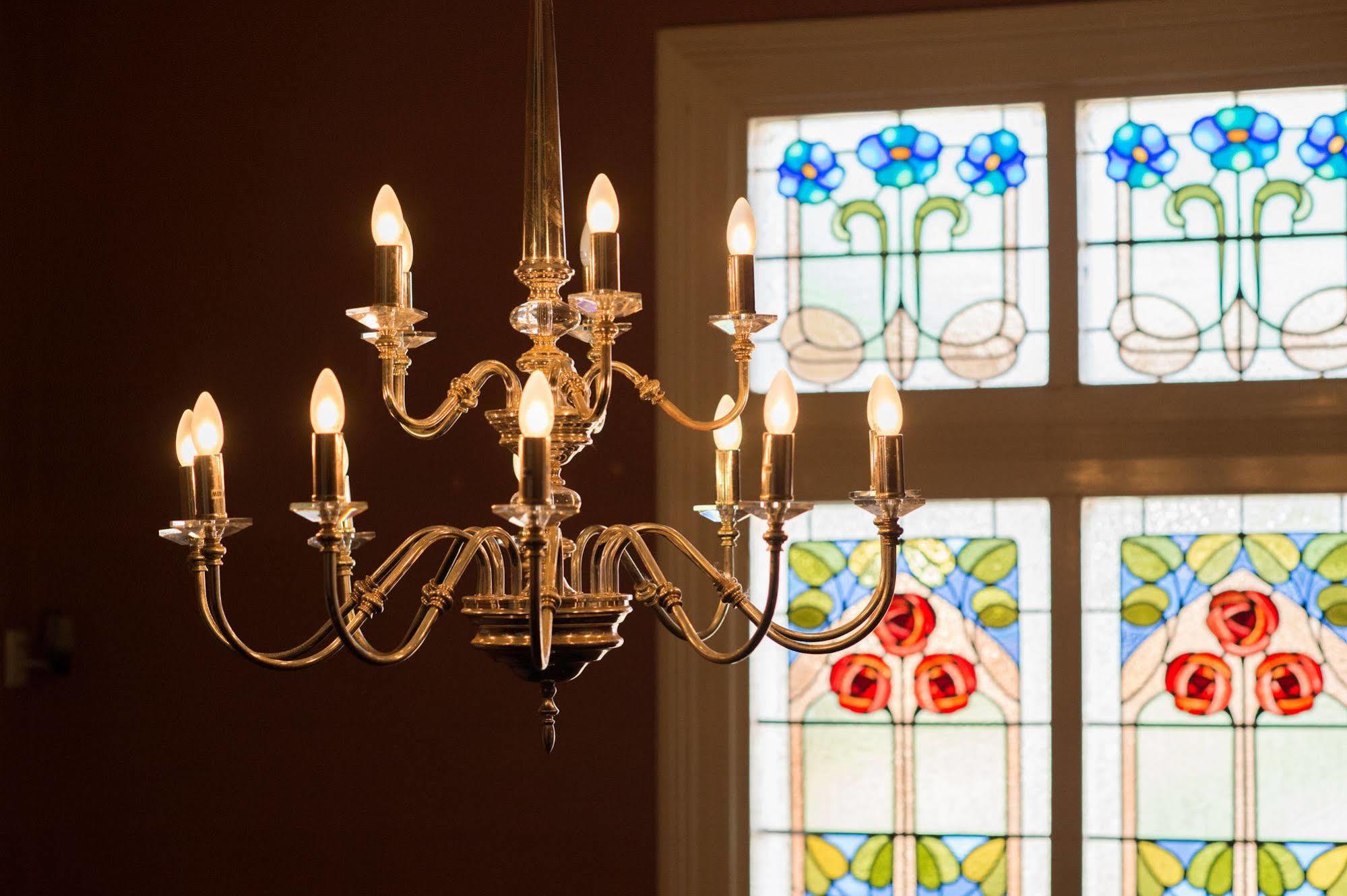 The York Palace Accommodation Bagian luar foto